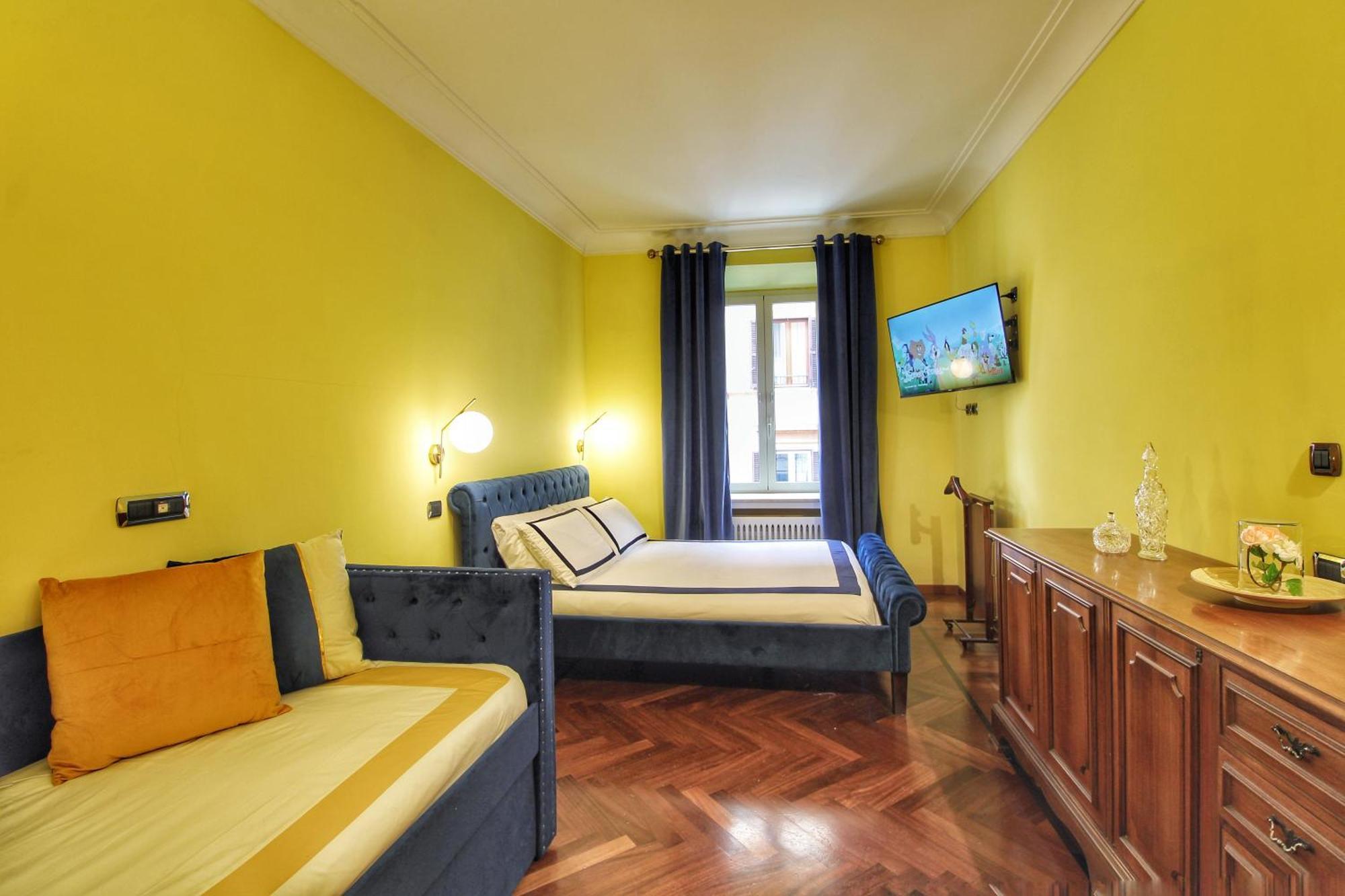 Large And Charming Apartment In Trastevere By Yourhost — Photos 3